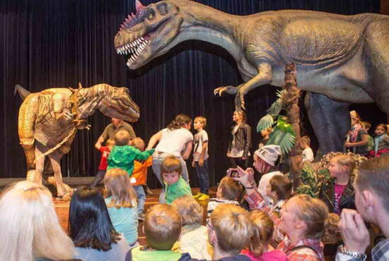Dino Show