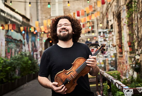 Jonian Ilias Kadesha