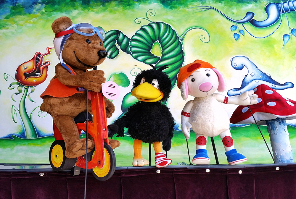 Der kleine Rabe Socke (Sonntag, 2022-05-08, 16:00–12:26)